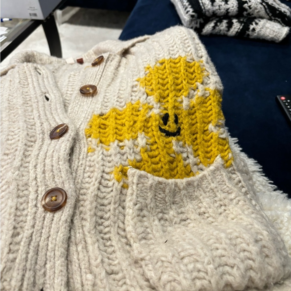 Smiley Anthropologie  face flower chunky knit cardigan